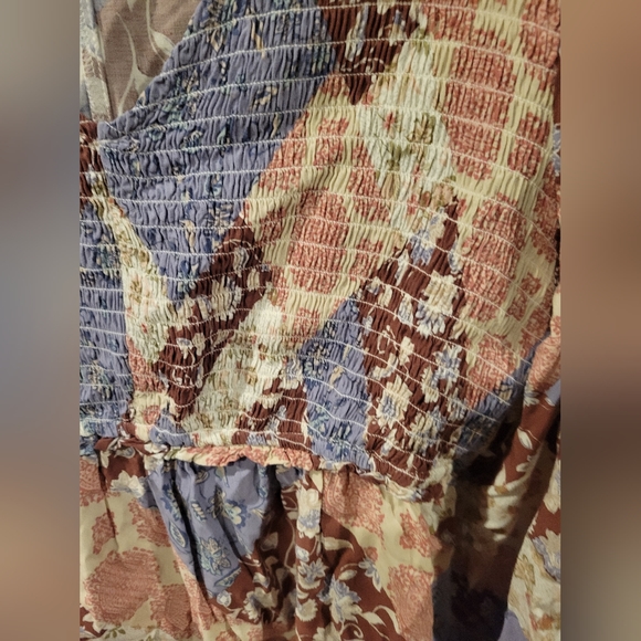 Maurices Patchwork Peplum XL - Picture 4 of 5